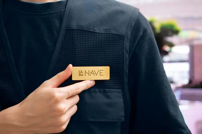 La Nave identity, application 7 of 28
